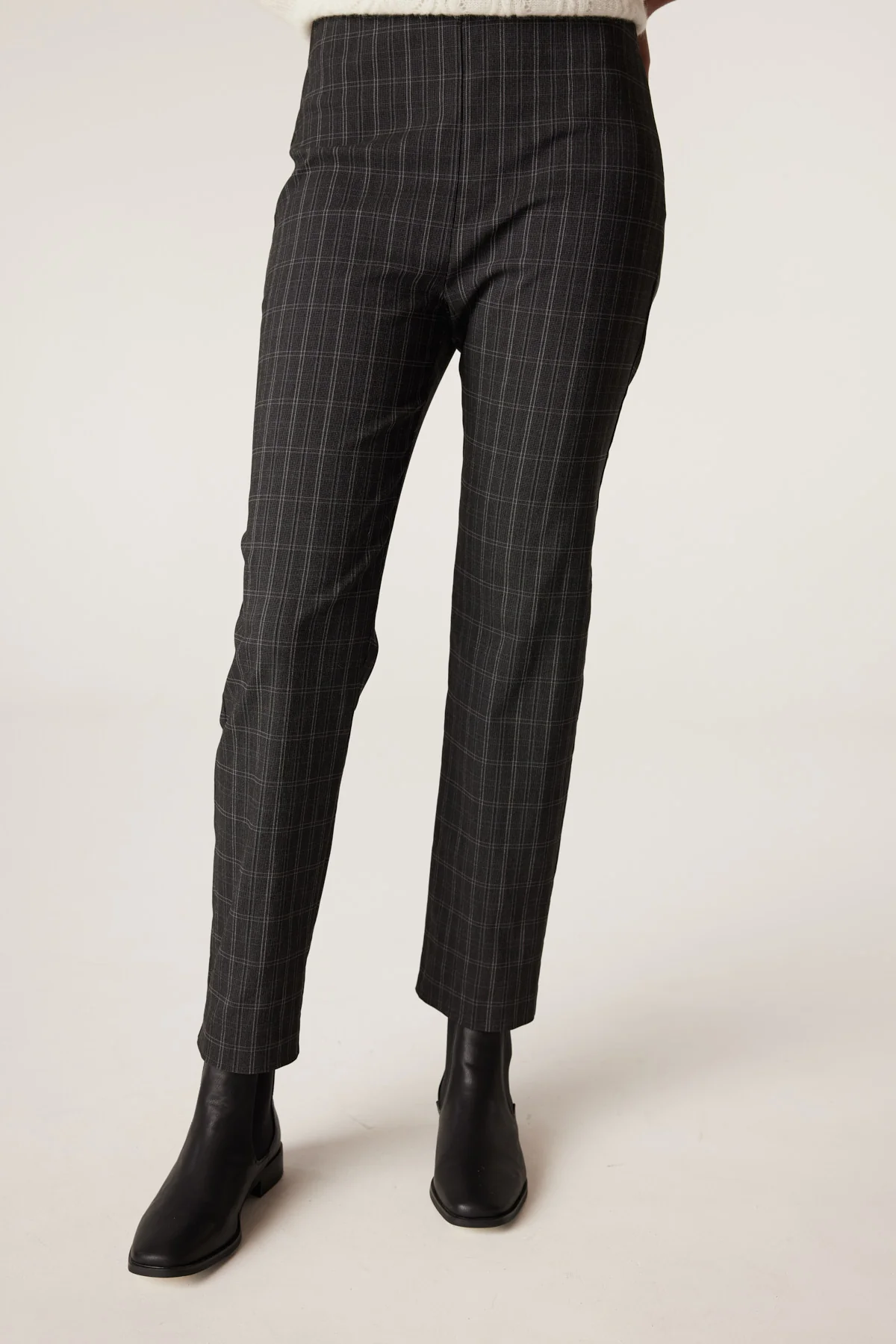 Bell Check Pant - Black Check - Image 6