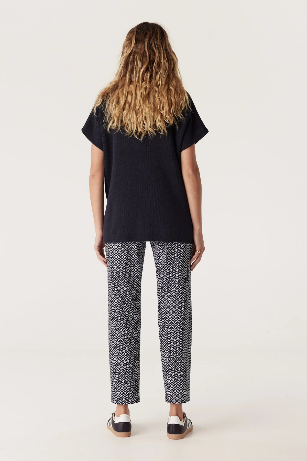 Bell Geo Pant - Navy Print - Image 5
