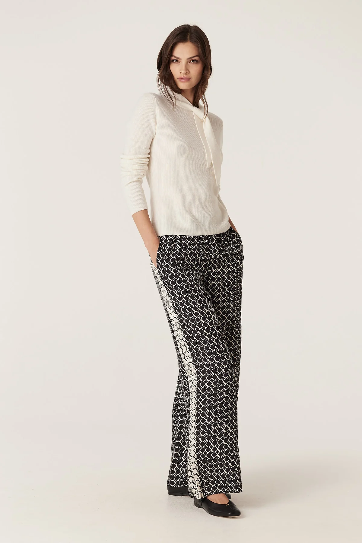 Cashmere Wool Tie Jumper - Milk - Image 4