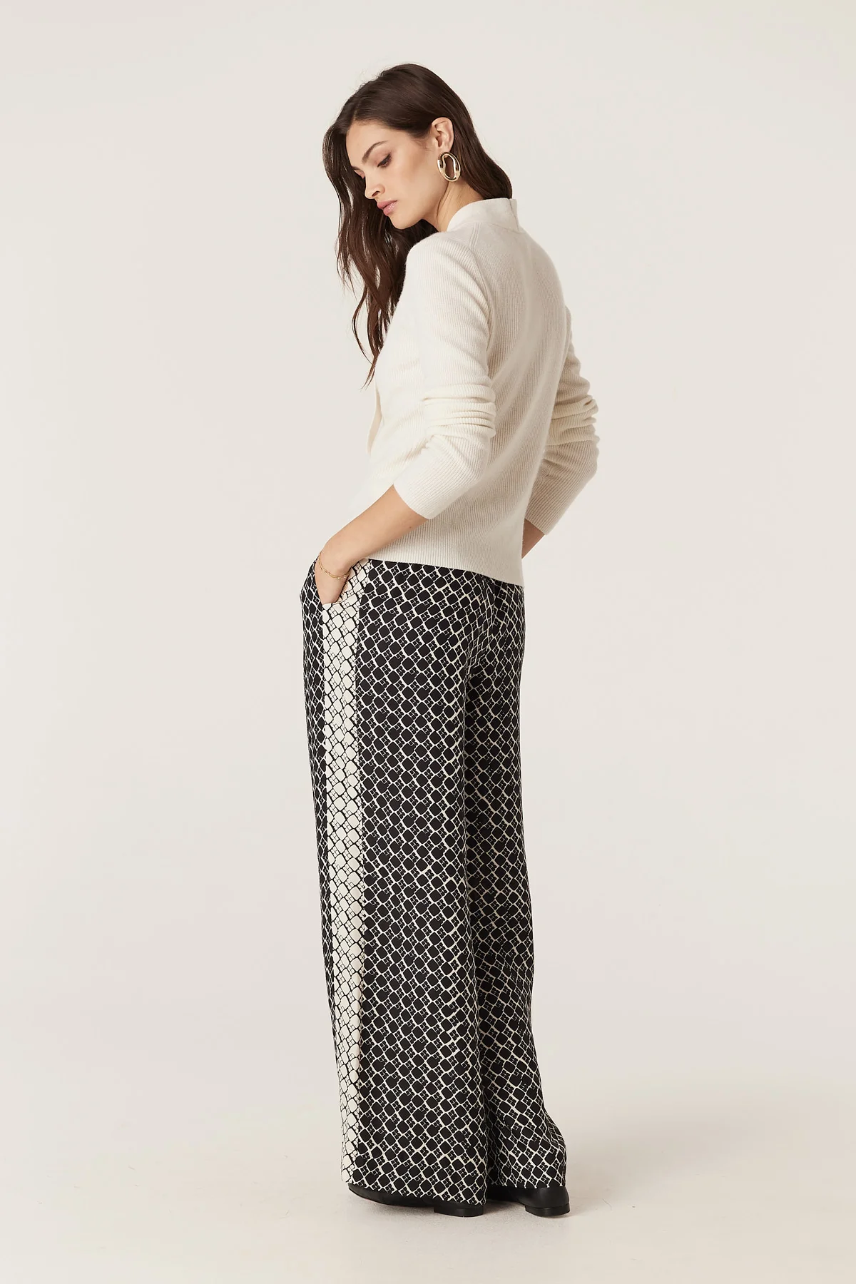 Cashmere Wool Tie Jumper - Milk - Image 5