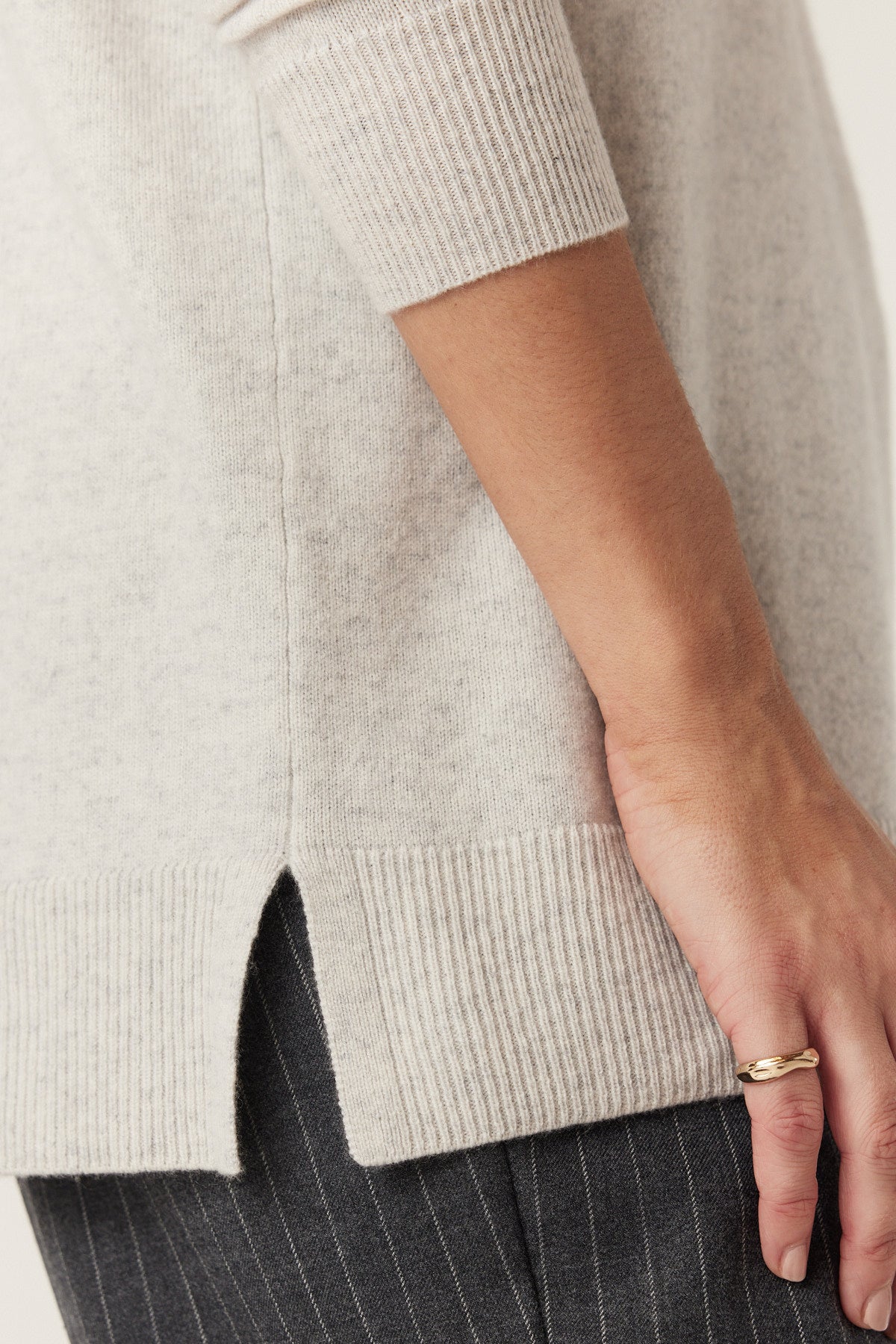 Cashwool V Jumper - Grey Marle - Image 7