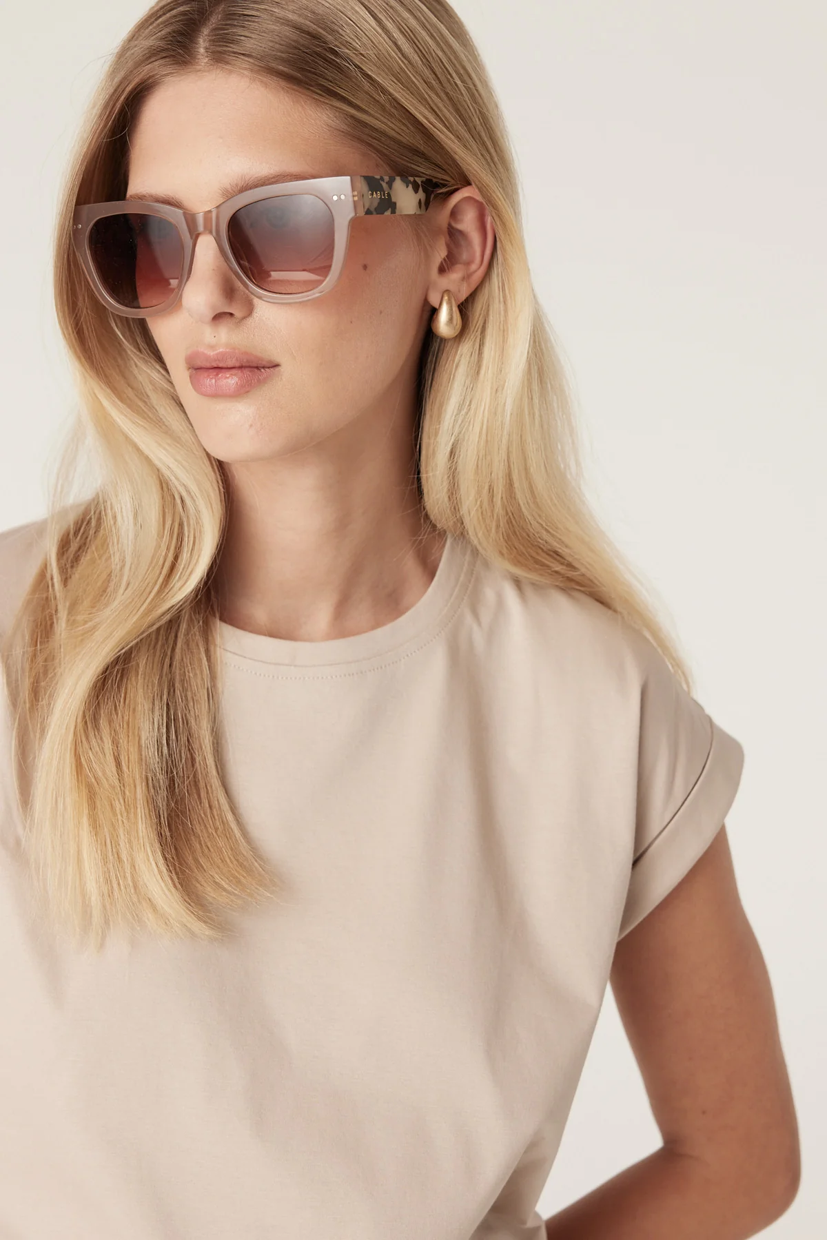 Classic Retro Sunglasses - Milky Beige