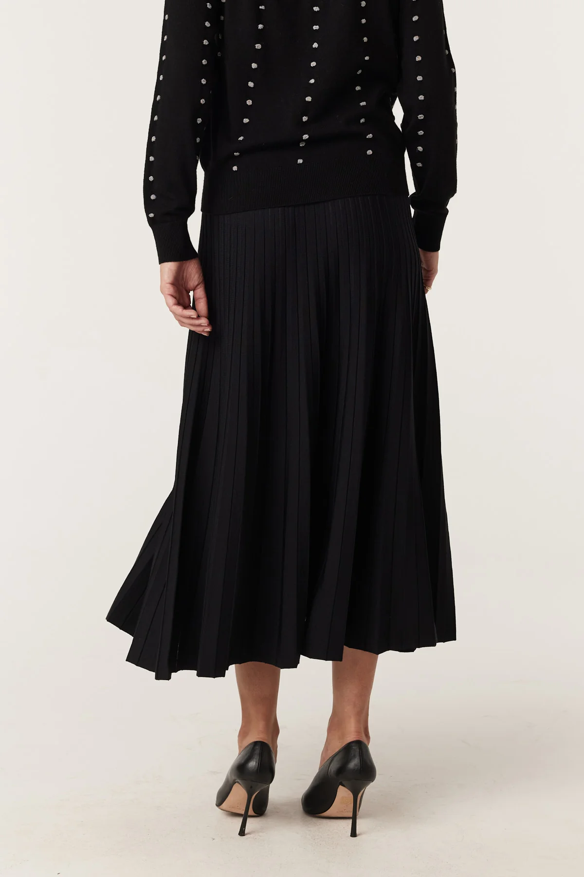 Crepe Pleat Skirt - Black - Image 3