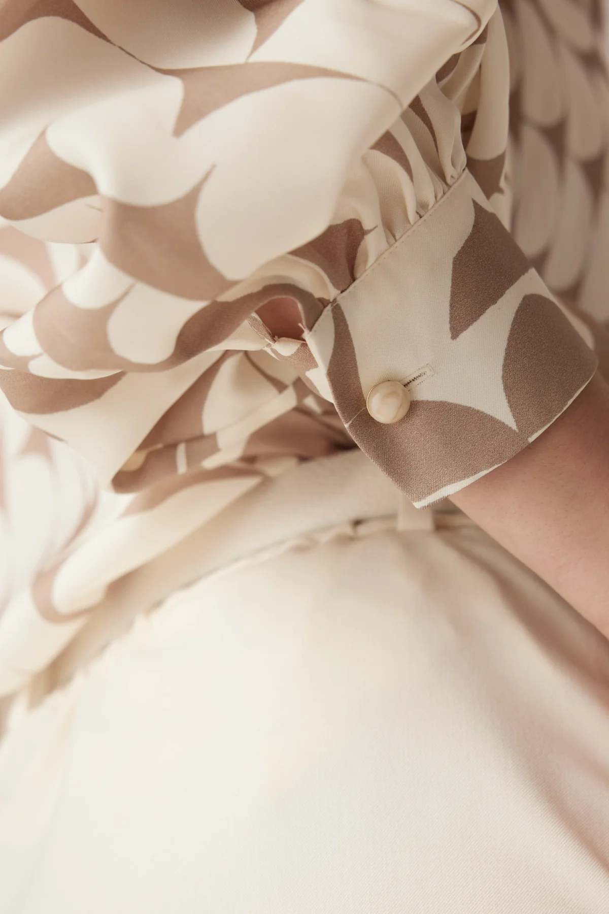 Dune Blouse - Half Moon Print - Image 8