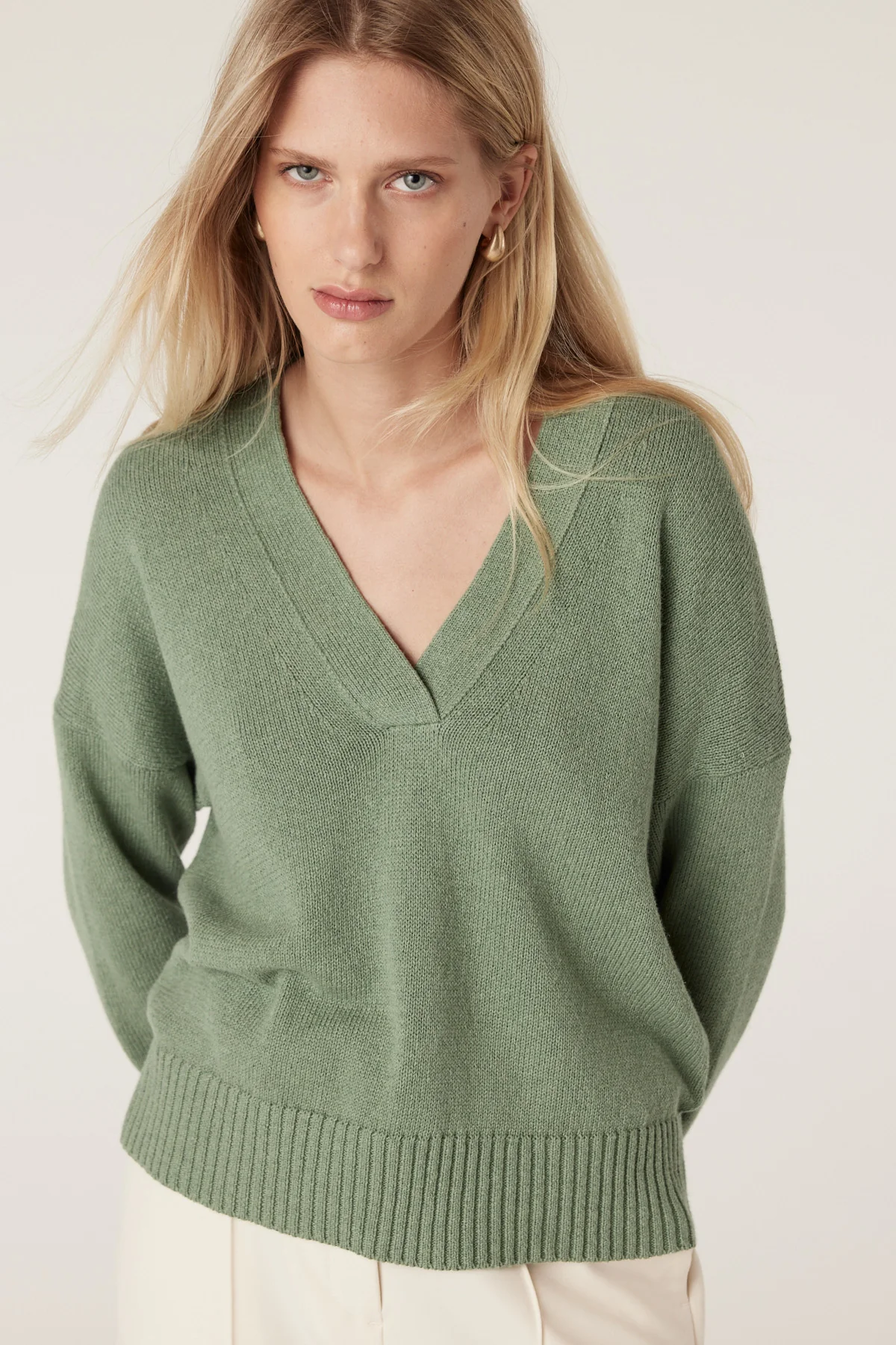 Flax V Jumper - Field Green - Image 3
