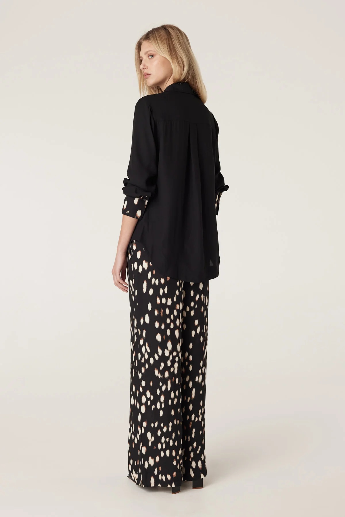 Francesca Pant - Animal Spot - Image 5