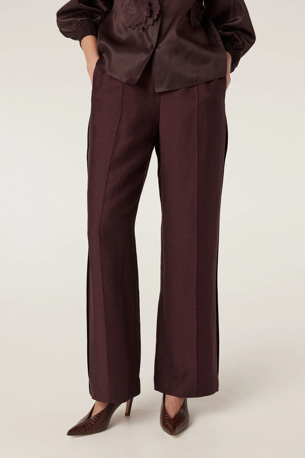Goldie Pant - Raisin - Image 4