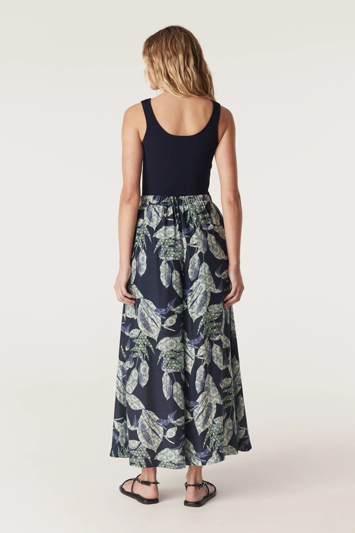 Havana Wide Leg Pant - Navy Floral - Image 5