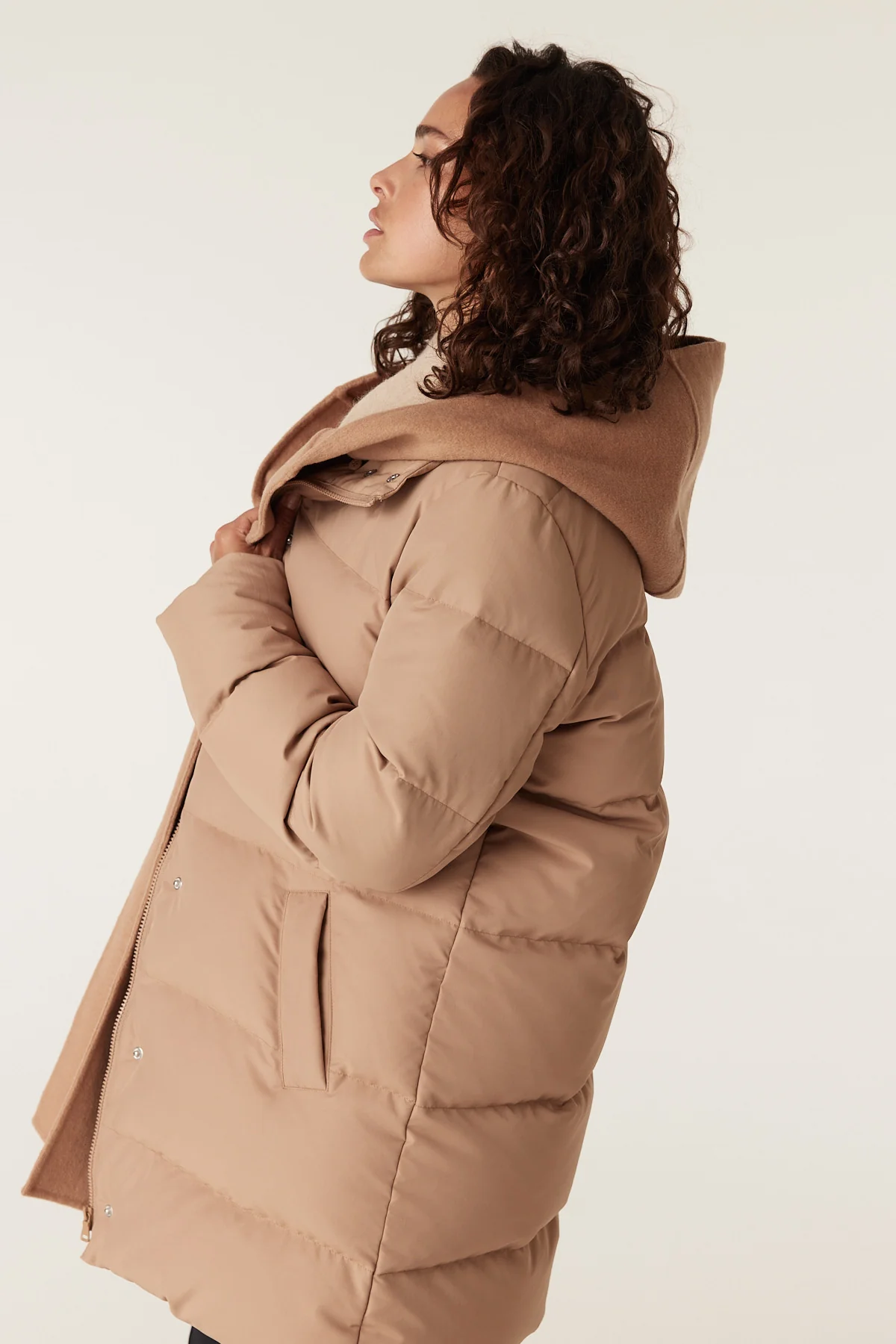 Henderson Puffer - Camel - Image 4