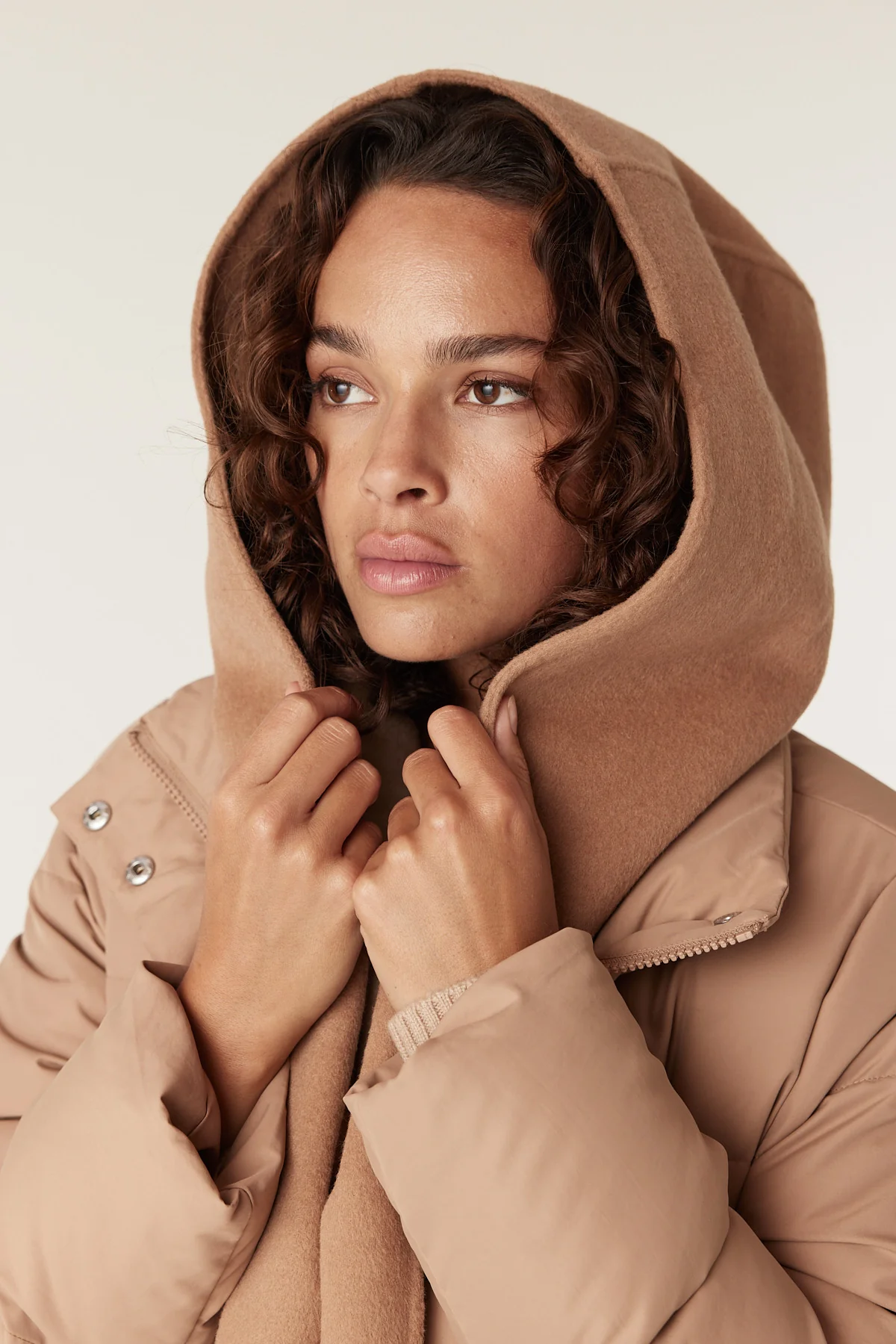 Henderson Puffer - Camel - Image 5