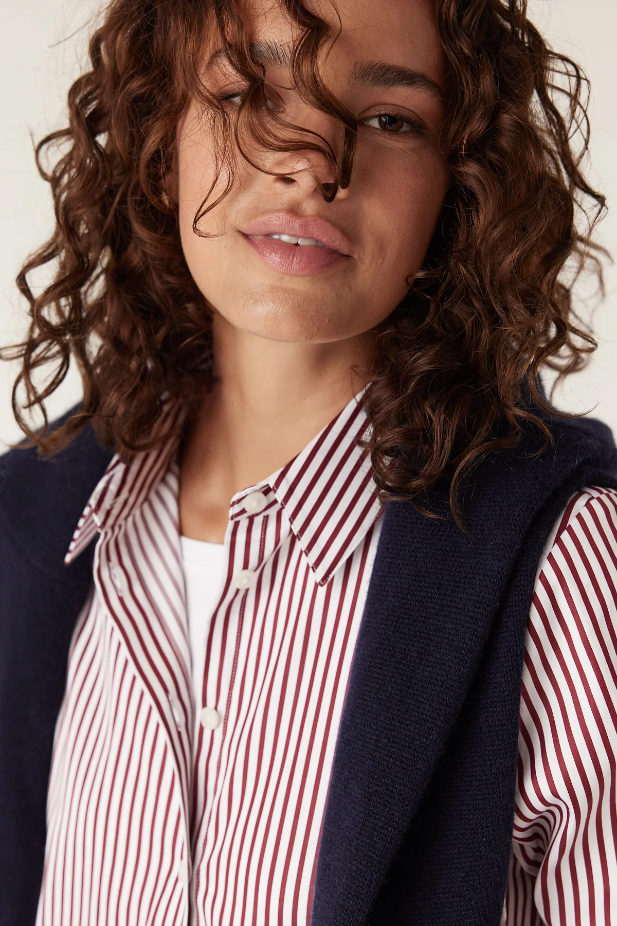 Henri Stripe Shirt - Red Stripe - Image 4