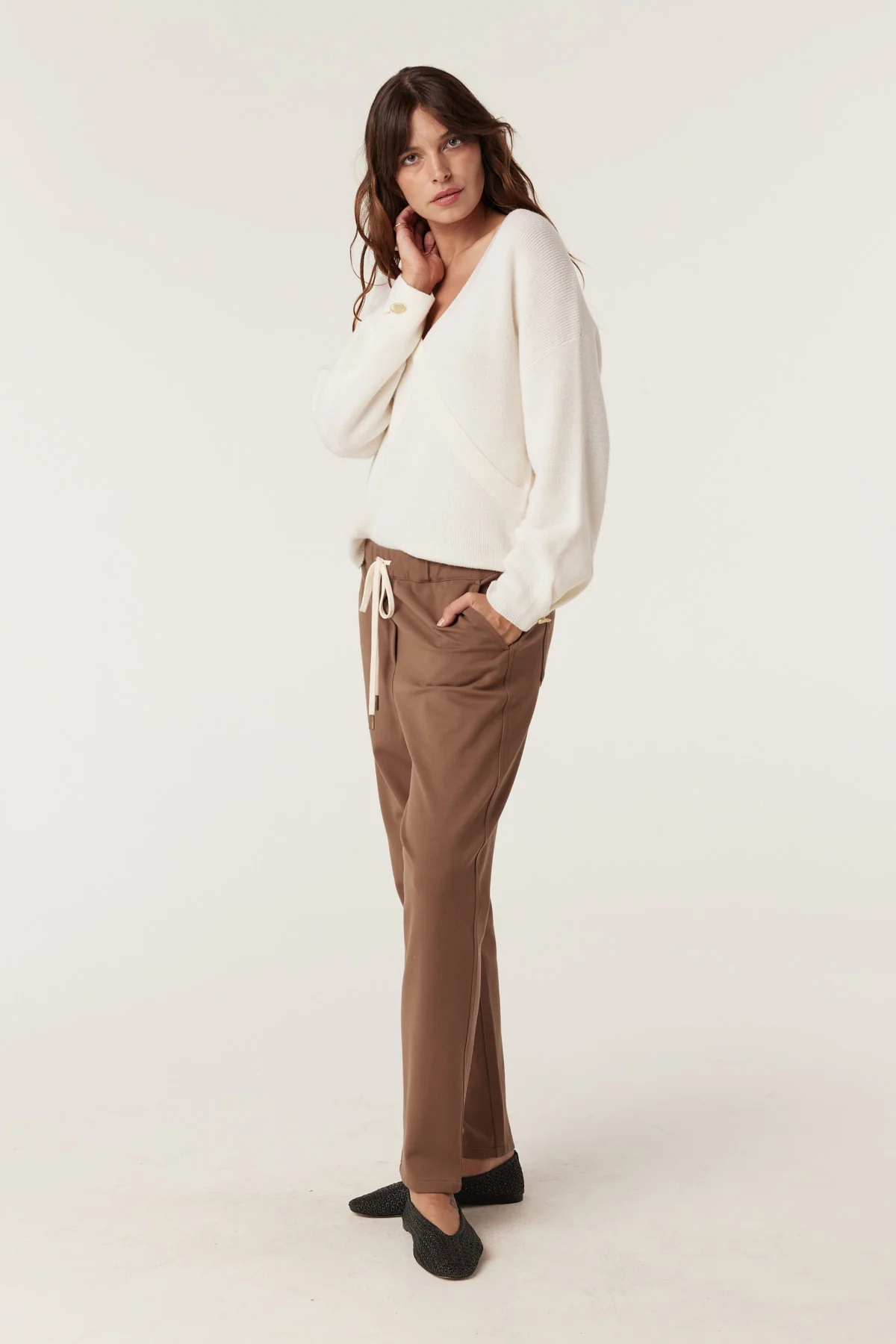 Luca Twill Jogger - Tobacco - Image 4