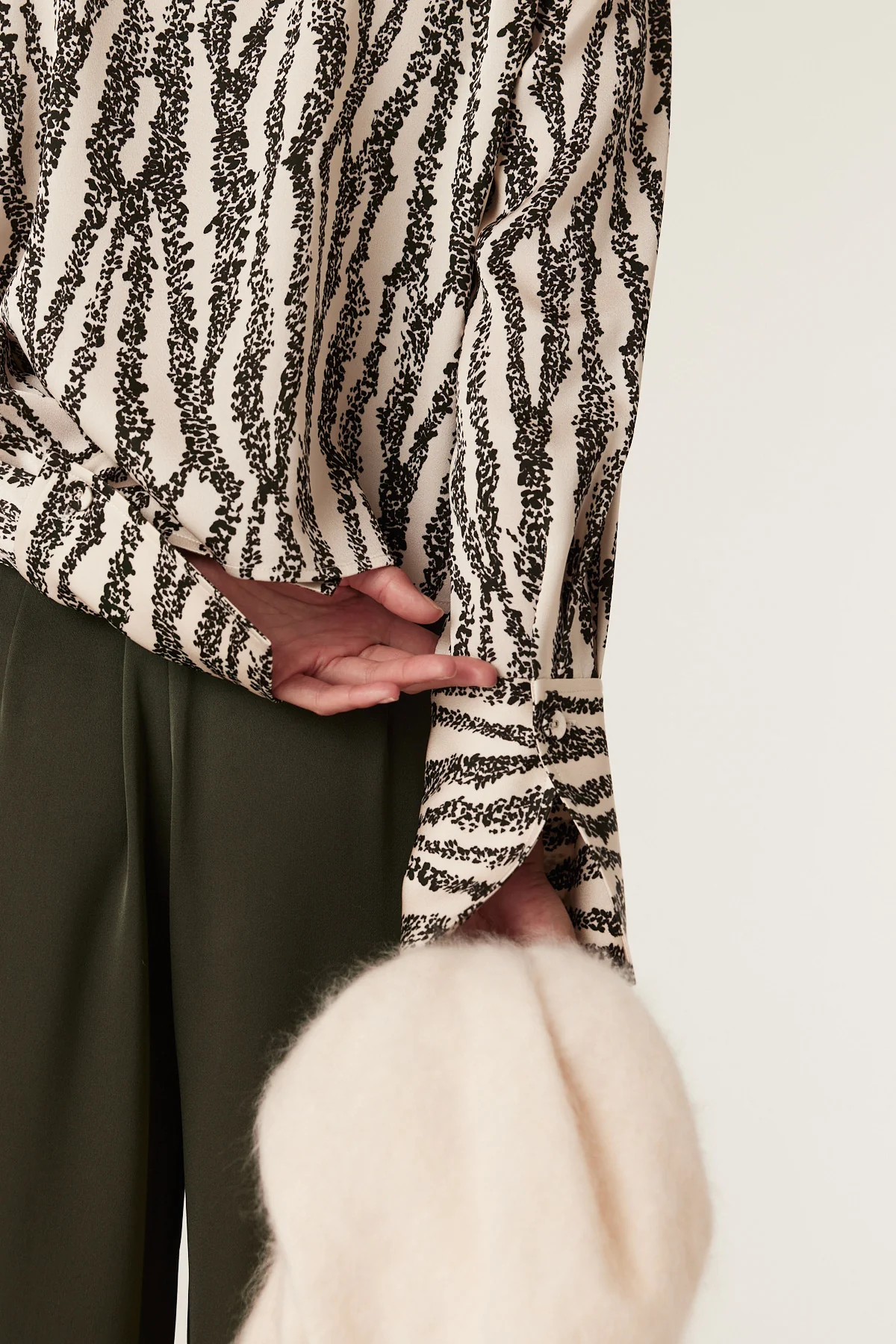 Sabine Blouse - Speckle Print - Image 4