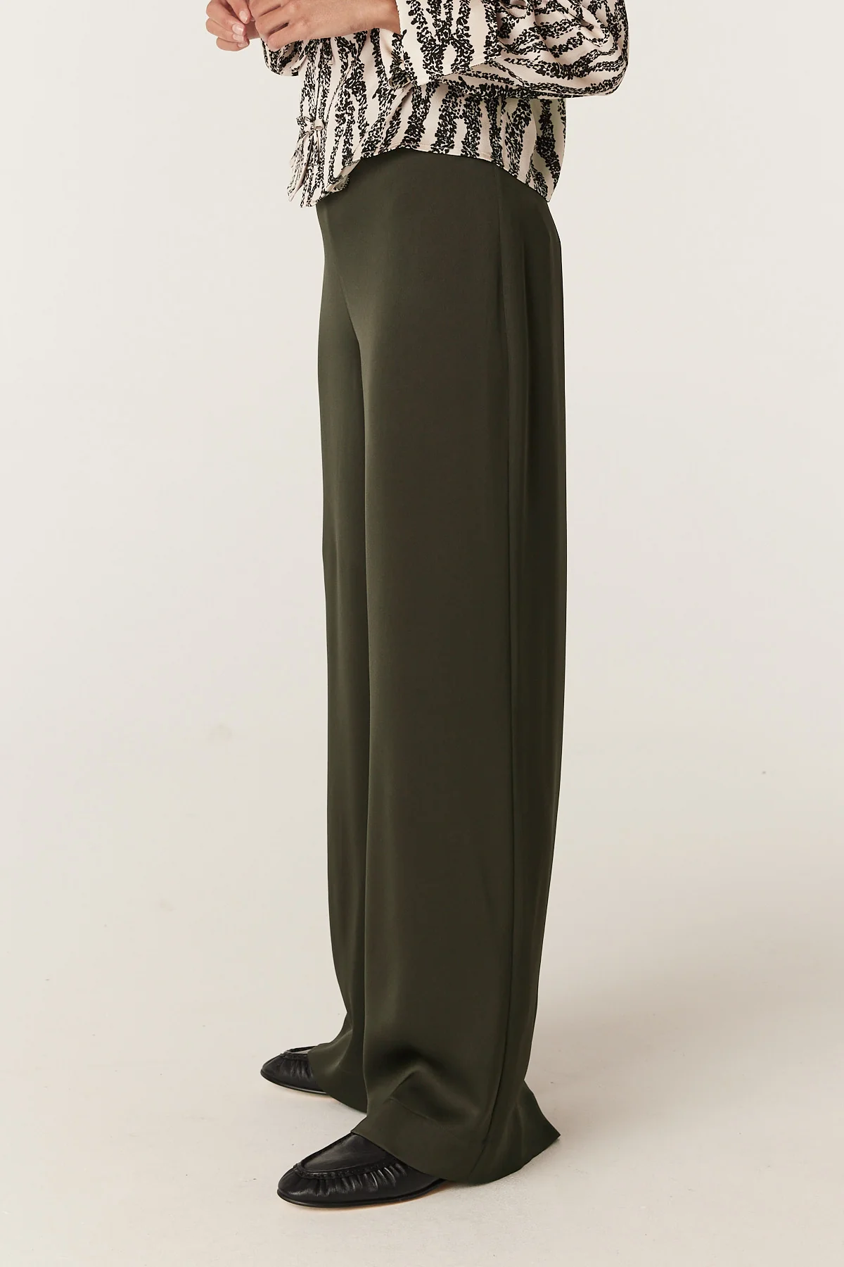 Sibelle Pant - Olive - Image 5