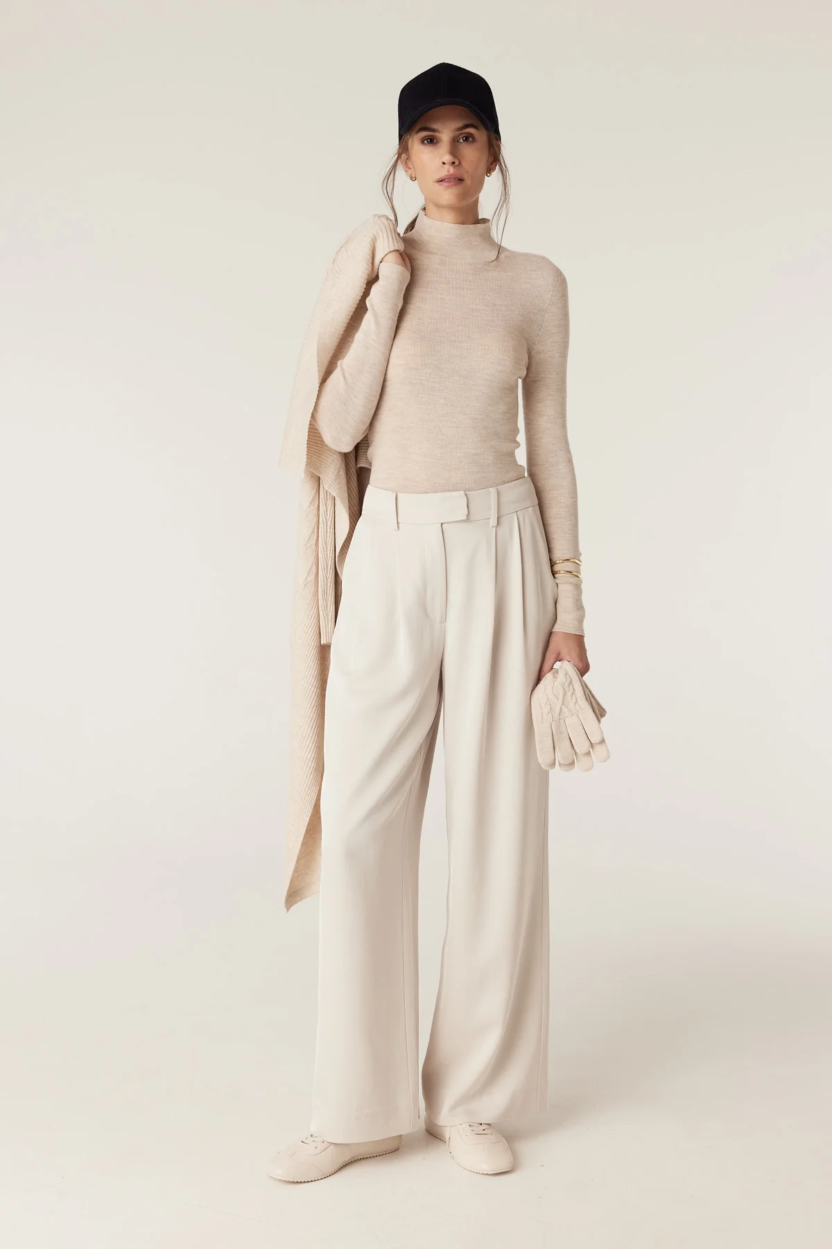 Superfine Merino Wool Turtle Neck Top - Oatmeal - Image 4