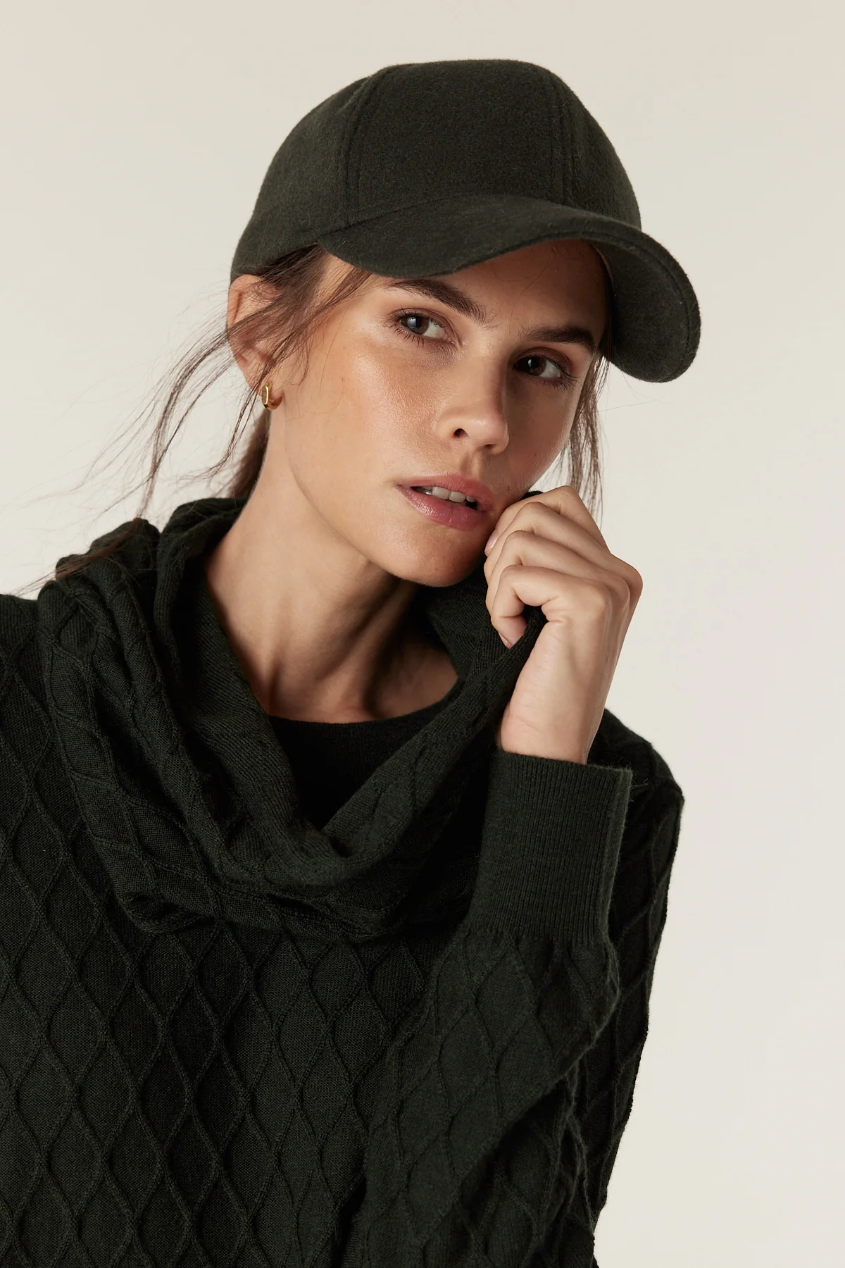The Hampden Merino Snood - Moss - Image 4