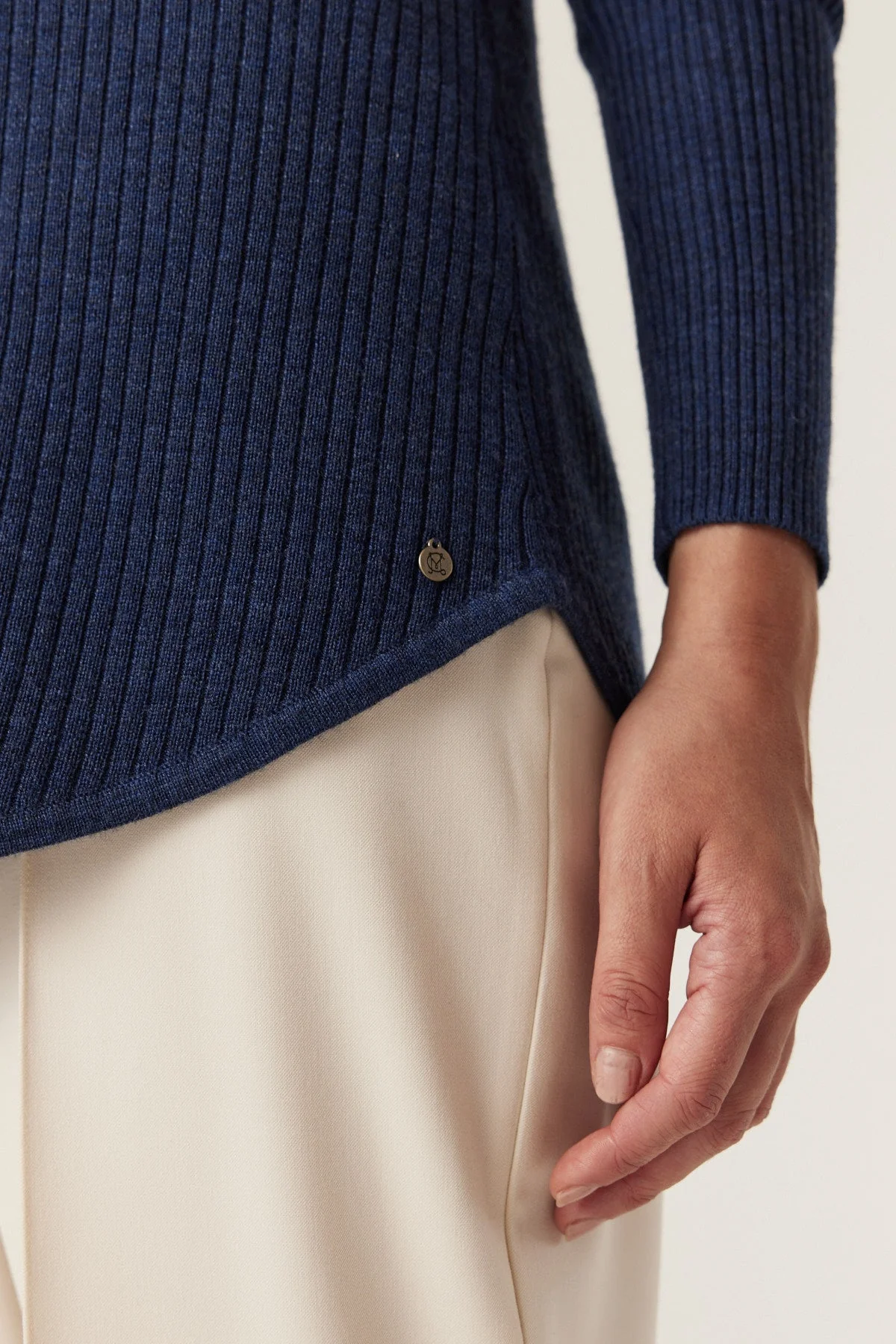 The Highlands Merino Jumper - Denim Blue - Image 7