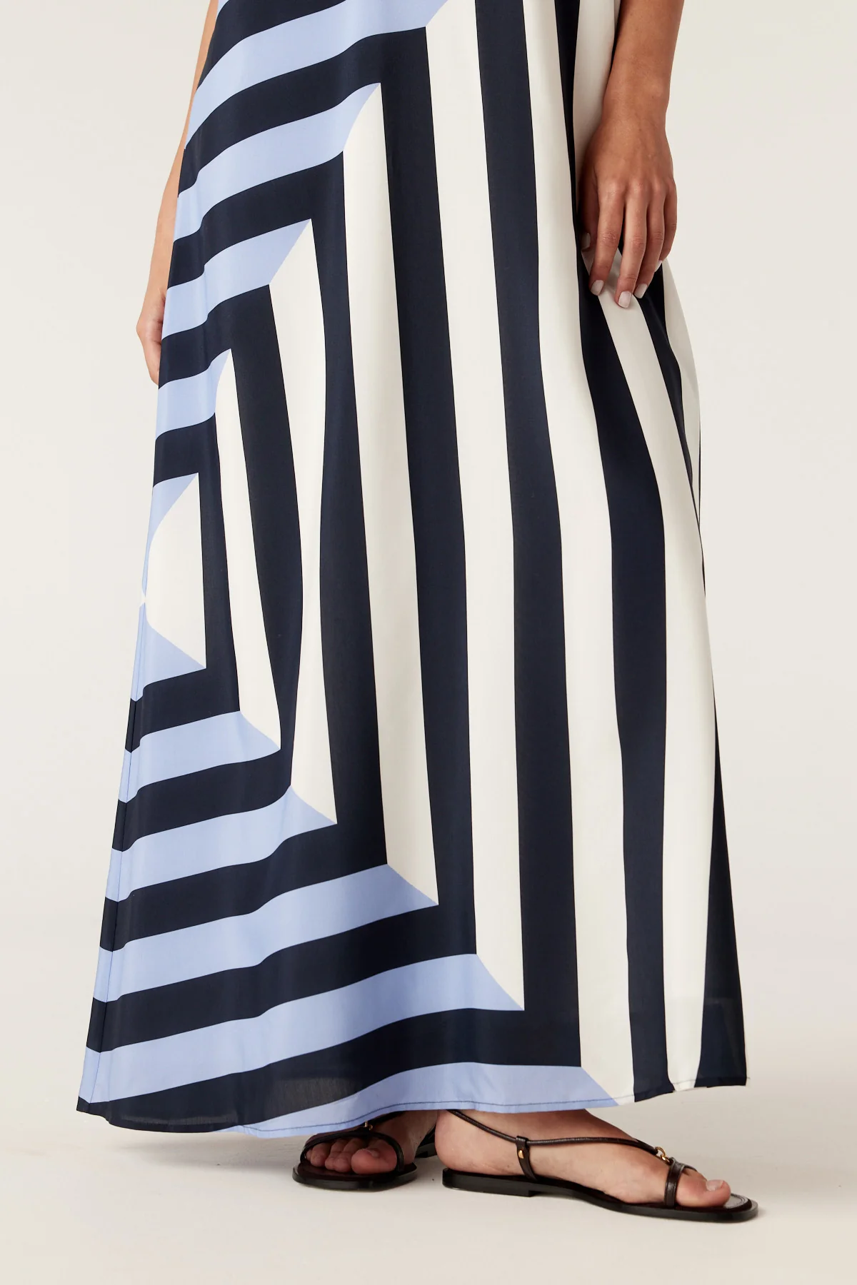 Tidal Halter Neck Dress - Chevron Print - Image 7