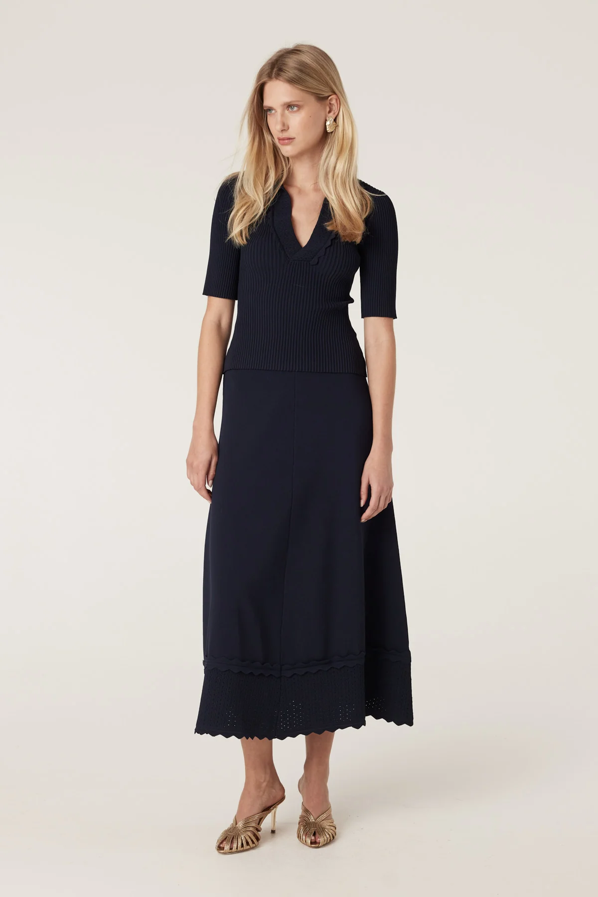 Villa Crepe Knit Scallop Skirt - Navy - Image 5