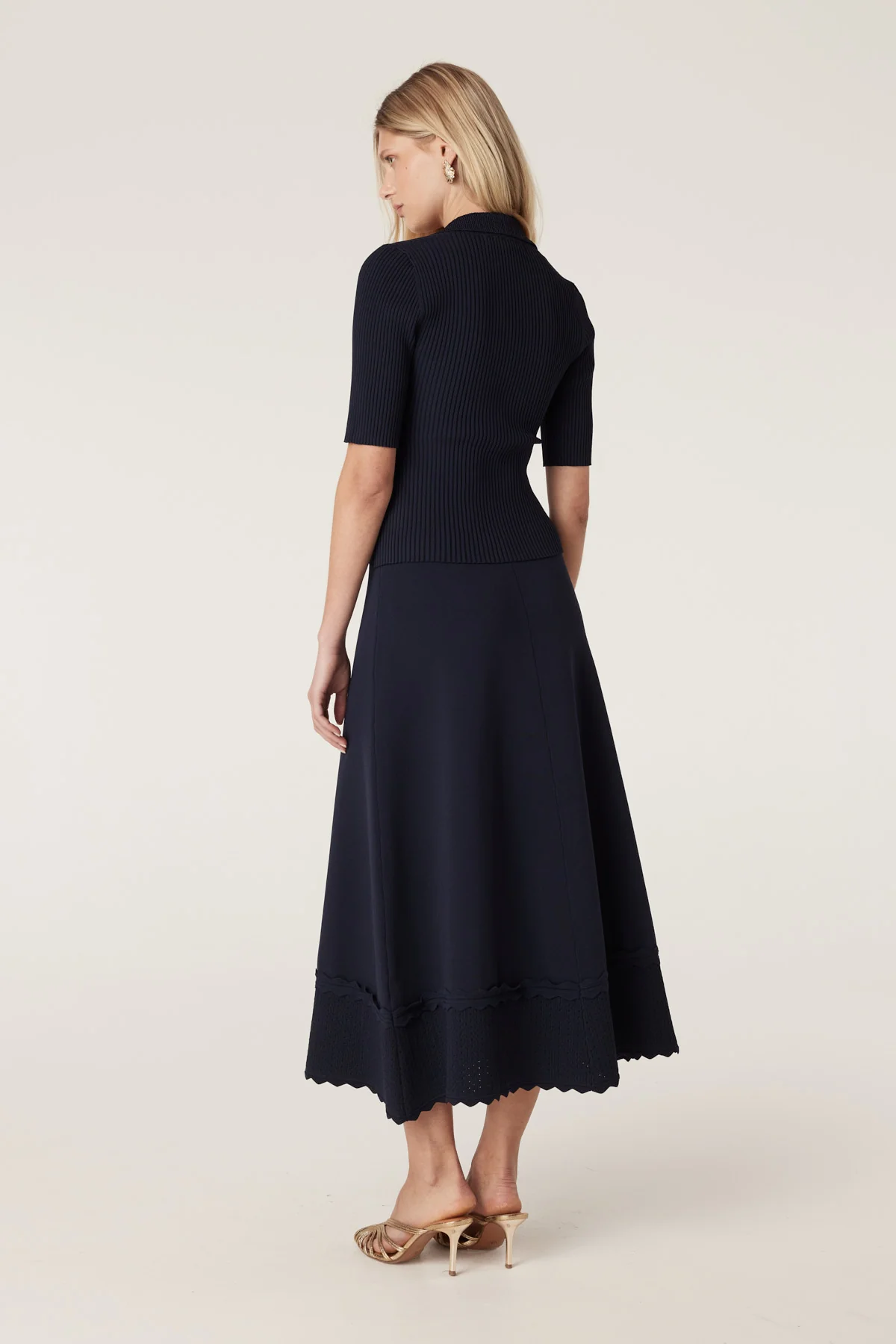 Villa Crepe Knit Scallop Skirt - Navy - Image 6