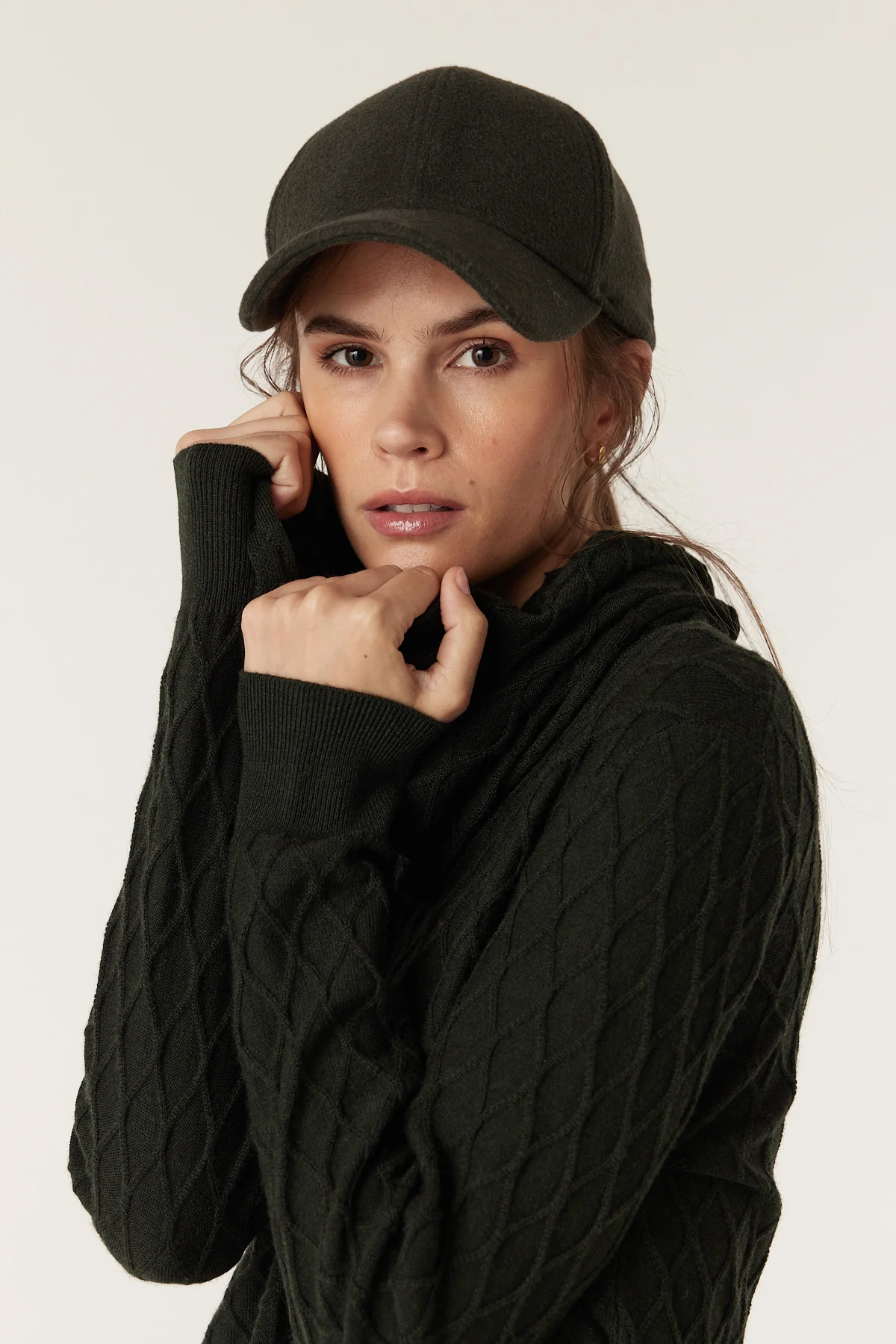 Wool Cashmere Cap - Moss - Image 5